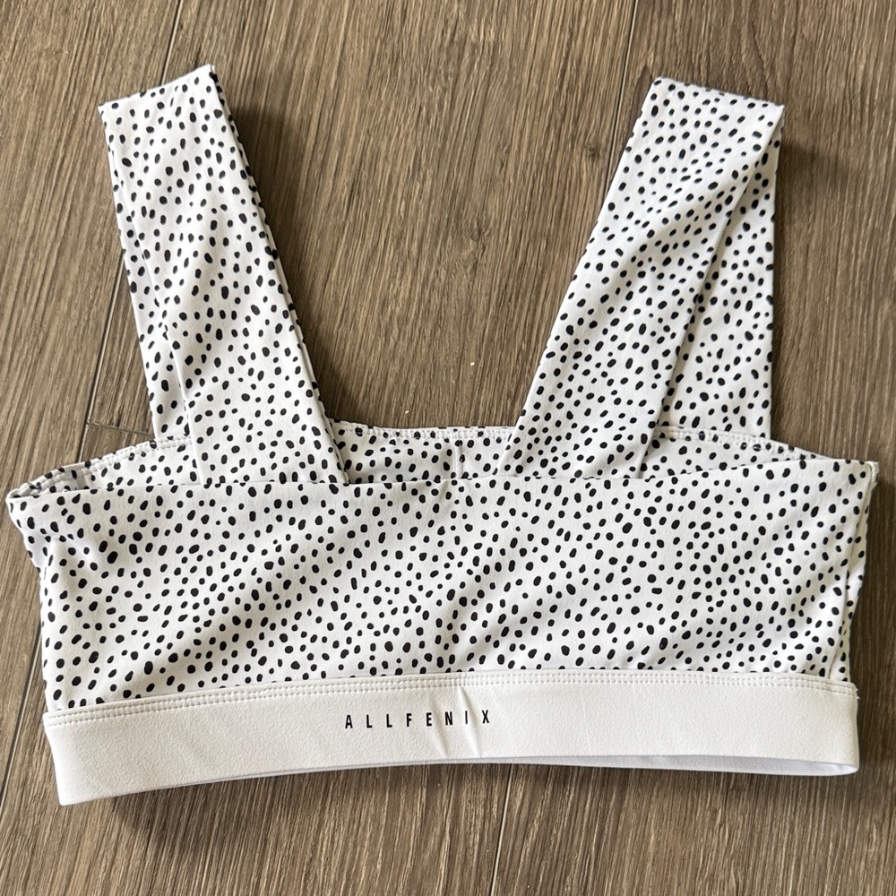 All Fenix Women's Dotted Sports Bra - Black and White size small